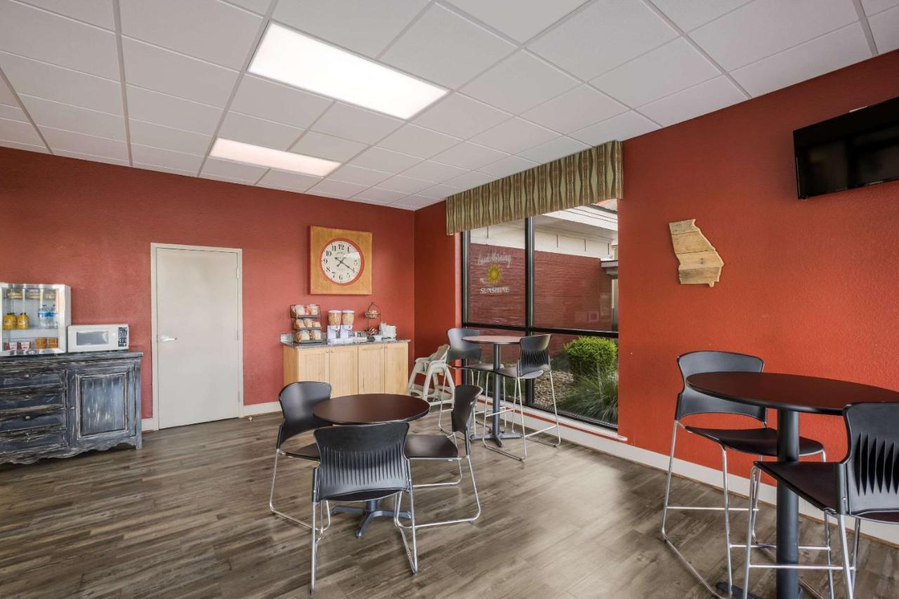 Econo Lodge Vidalia Luaran gambar