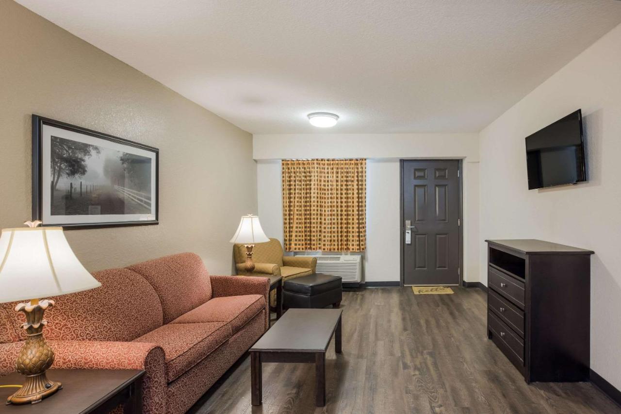 Econo Lodge Vidalia Luaran gambar